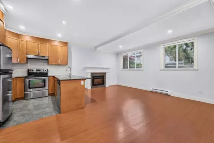 12 7231 No. 2 Road, Richmond, BC, Richmond — Townhouse for sale
