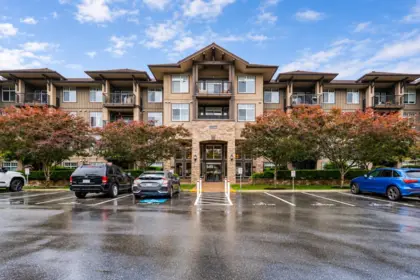 322 12258 224 Street, Maple Ridge, BC, Maple Ridge — Apartment/Condo for sale