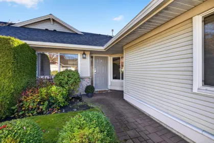 23 17516 4 Avenue, Surrey, BC, Surrey — Townhouse for sale