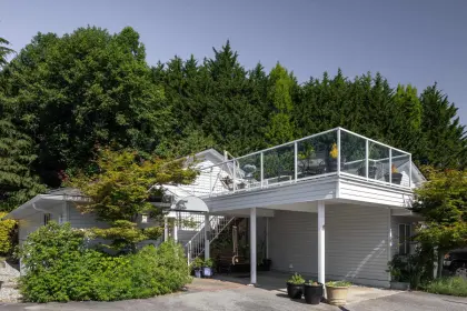 4 699 Dougall Road, Gibsons, BC, Gibsons — Townhouse for sale