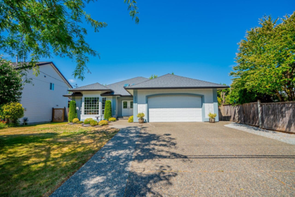 20977 44 Avenue, Langley, BC, Langley — Single Family Residence for sale