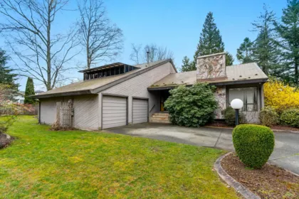 5744 146a Street, Surrey, BC, Surrey — Single Family Residence for sale