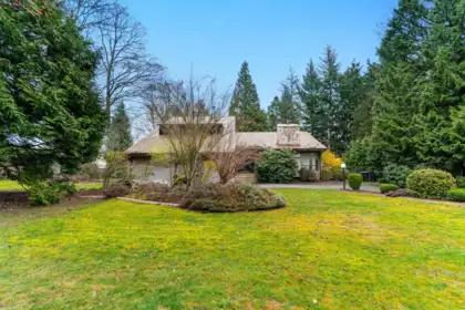 5744 146a Street, Surrey, BC, Surrey — Single Family Residence for sale