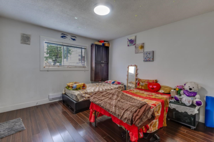 Entry Foyer Photo of 12778 114 Avenue, Surrey, BC