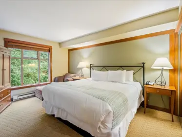 207 G4 4653 Blackcomb Way, Whistler, BC, Whistler — Apartment/Condo for sale