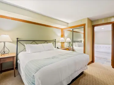 207 G4 4653 Blackcomb Way, Whistler, BC, Whistler — Apartment/Condo for sale