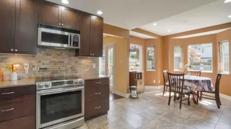 3300 Pleasant Street, Richmond, BC, Richmond — Single Family Residence for sale