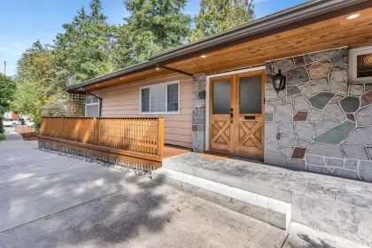 1904 Bowman Avenue, Coquitlam, BC, Coquitlam — Single Family Residence for sale