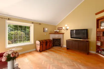 1555 Grand Boulevard, North Vancouver, BC, North vancouver — Single Family Residence for sale