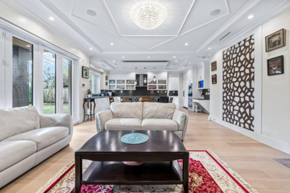 Entry Foyer Photo of 8631 Fairdell Crescent, Richmond, BC