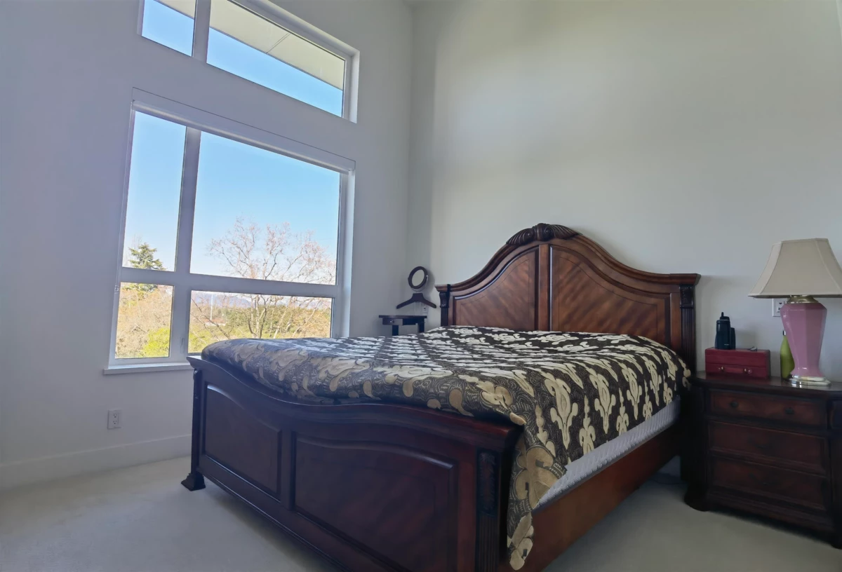 Bedroom 4 Photo of 15 10800 No. 5 Road, Richmond, BC
