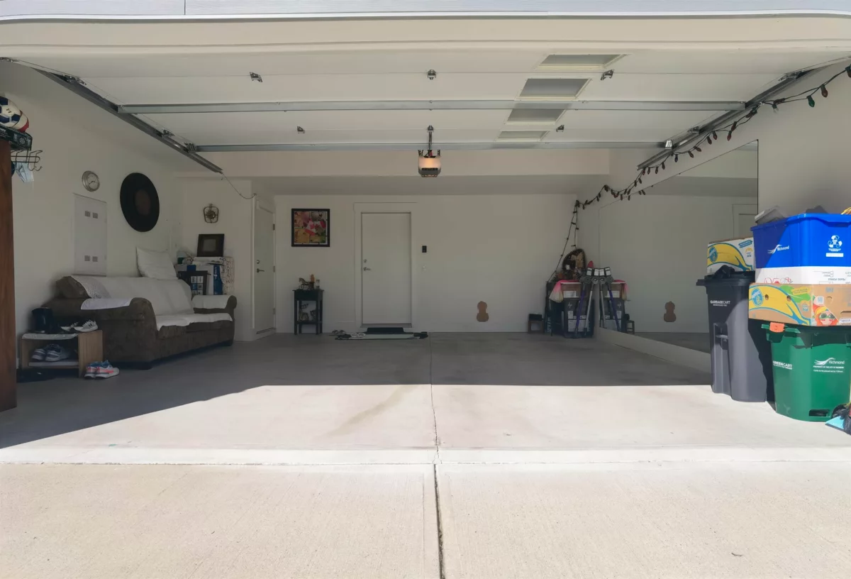 Outdoor Deck Photo of 15 10800 No. 5 Road, Richmond, BC