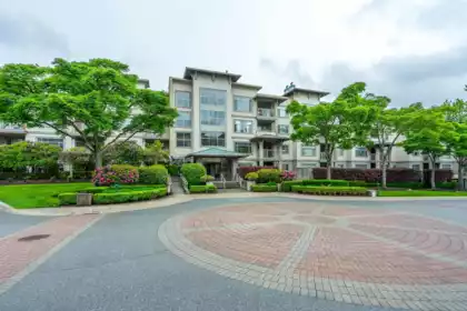 212 8180 Jones Road, Richmond, BC, Richmond — Apartment/Condo for sale