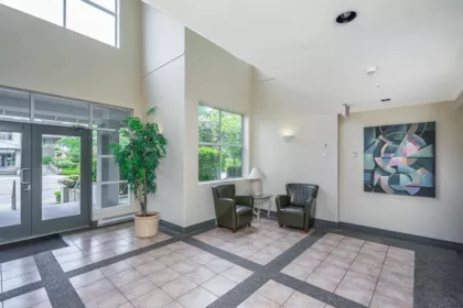 212 8180 Jones Road, Richmond, BC, Richmond — Apartment/Condo for sale
