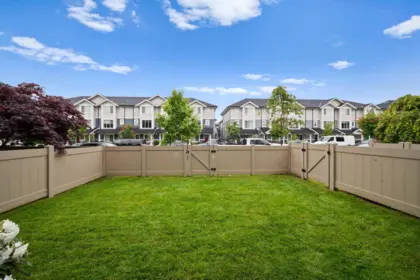 82 19525 73 Avenue, Surrey, BC, Surrey — Townhouse for sale