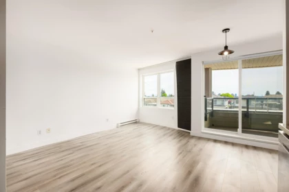 302 7738 Edmonds Street, Burnaby, BC, Burnaby — Apartment/Condo for sale