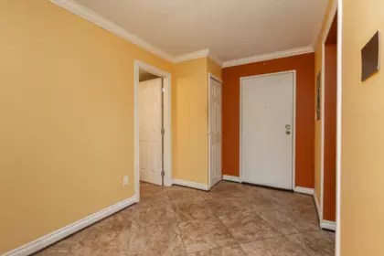 221A 8635 120 Street, Delta, BC, Delta — Apartment/Condo for sale