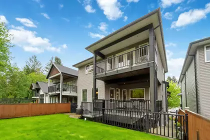 Garden / Landscaping Photo of 3461 Darwin Avenue, Coquitlam, BC