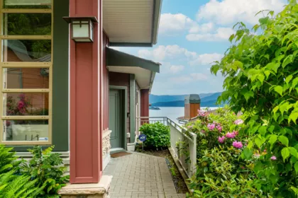 8649 Seascape Road, West Vancouver, BC, West vancouver — Townhouse for sale