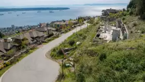 2345 Kadlec Court, West Vancouver, BC