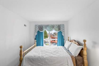 Guest Bathroom Photo of PH23 760 Kingsway, Vancouver, BC