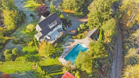 8561 Bradner Road, Abbotsford, BC, Bradner — 4 bed single family residence for sale