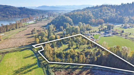 8561 Bradner Road, Abbotsford, BC