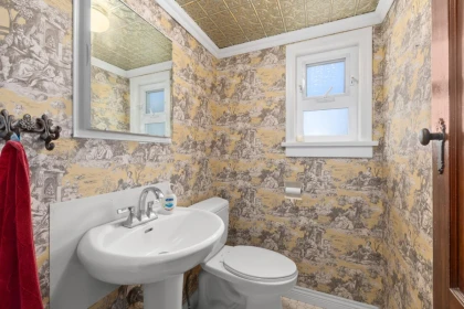Laundry Room Photo of 8561 Bradner Road, Abbotsford, BC