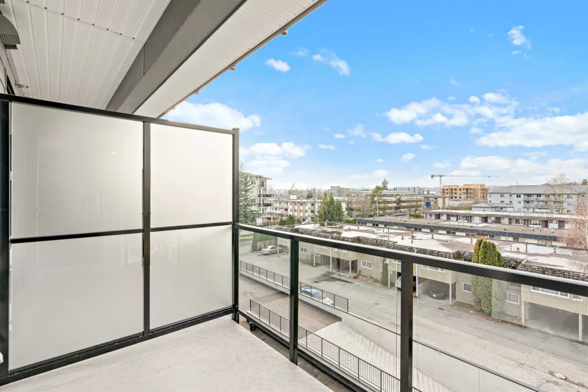 Bedroom 3 Photo of 401 20695 Eastleigh Crescent, Langley, BC