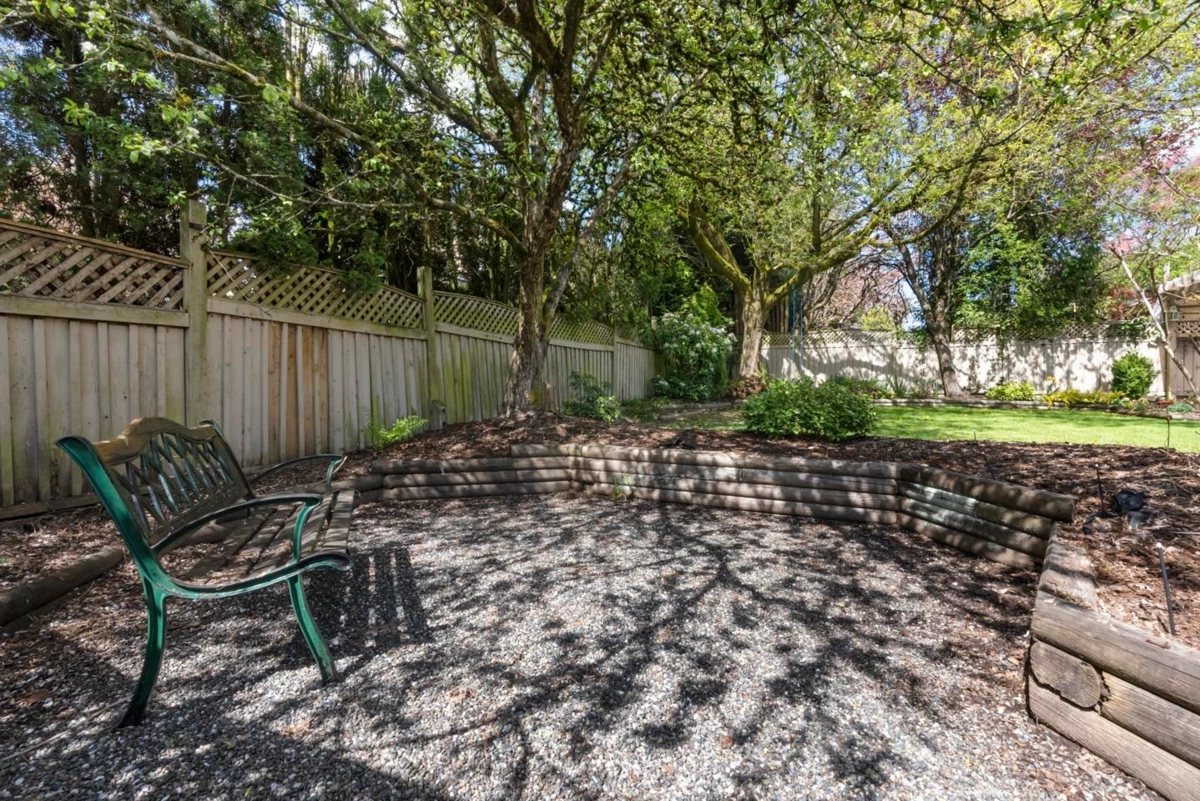 Fitness Center Photo Near 7911 164 Street, Surrey, BC