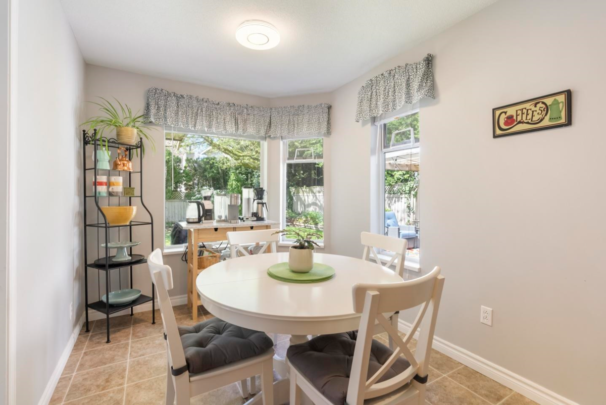 Guest Bathroom Photo of 7911 164 Street, Surrey, BC