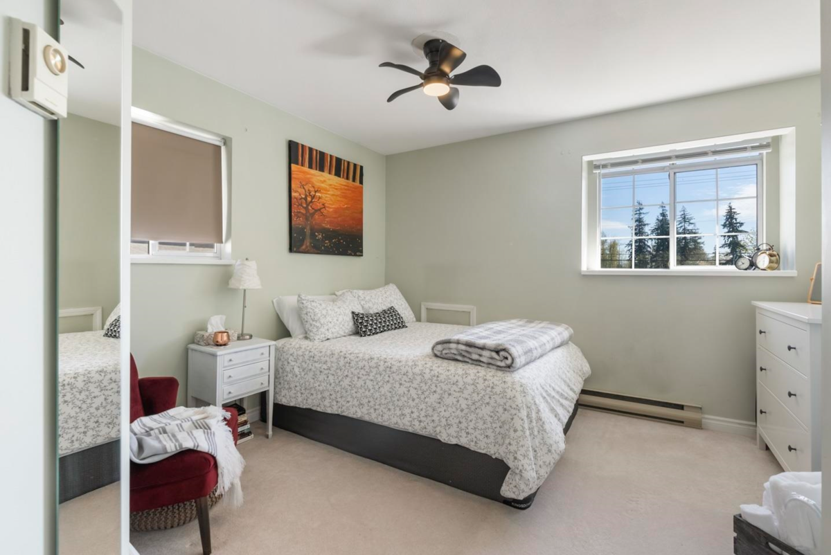 Outdoor Kitchen Photo of 7911 164 Street, Surrey, BC