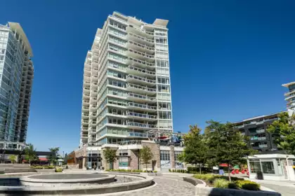 301 1473 Johnston Road, White Rock, BC, White Rock — Apartment/Condo for sale