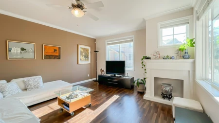 1 8633 159 Street, Surrey, BC, Surrey — Townhouse for sale