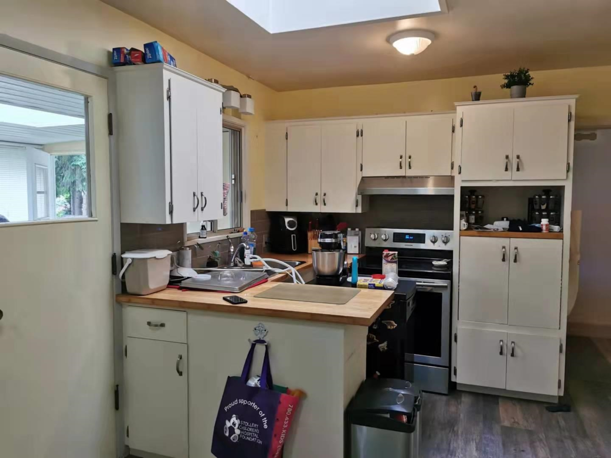 Breakfast Nook Photo of 9493 140 Street, Surrey, BC