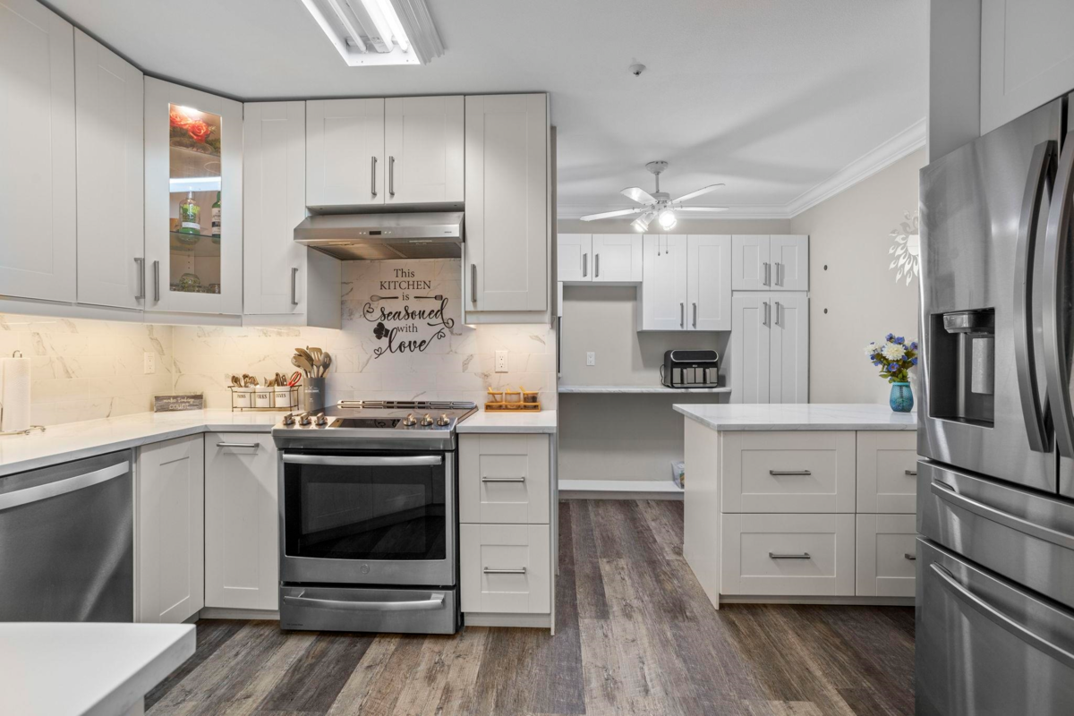 Guest Bathroom Photo of 310 7435 121a Street, Surrey, BC