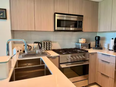 1408 1401 Hunter Street, North Vancouver, BC, North Vancouver — Apartment/Condo for sale