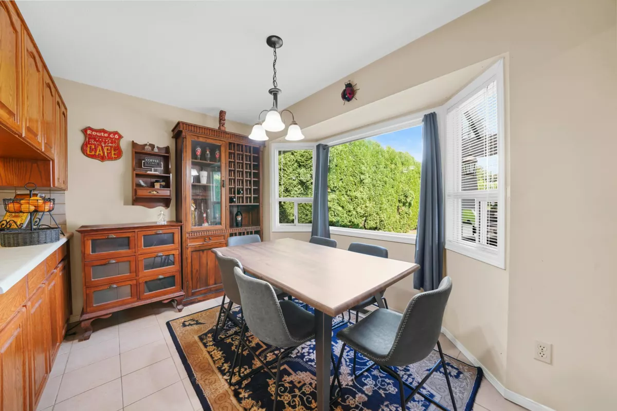 Bedroom 3 Photo of 46209 Strathcona Road, Chilliwack, BC