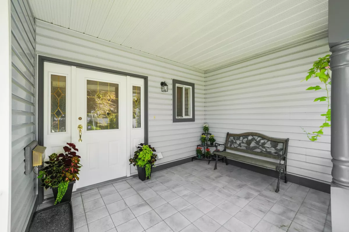 Family Room Photo of 46209 Strathcona Road, Chilliwack, BC