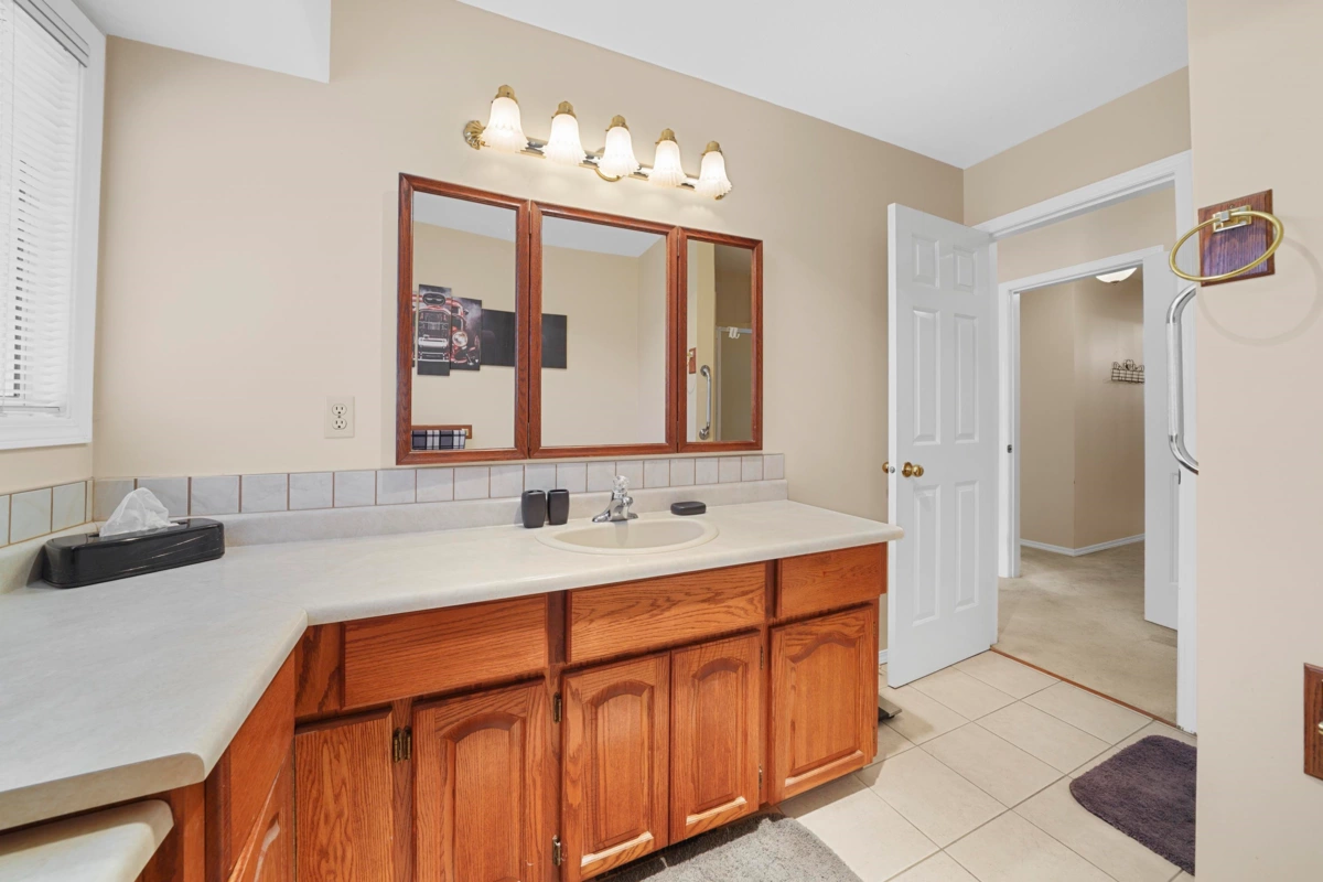 Garden / Landscaping Photo of 46209 Strathcona Road, Chilliwack, BC