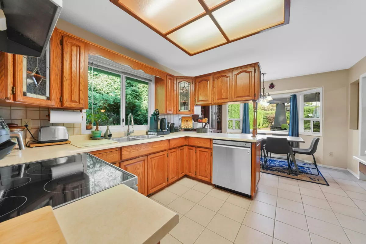 Primary Bedroom Photo of 46209 Strathcona Road, Chilliwack, BC