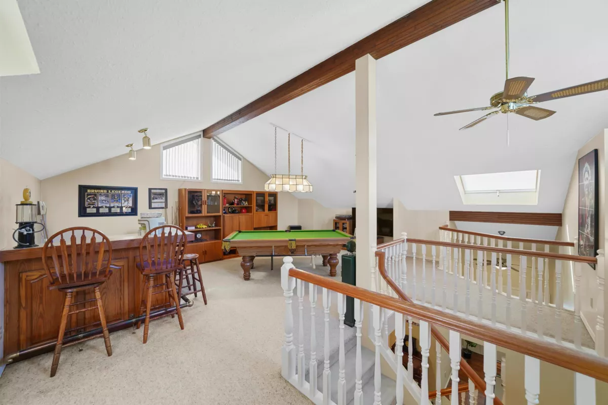 Swimming Pool Photo of 46209 Strathcona Road, Chilliwack, BC