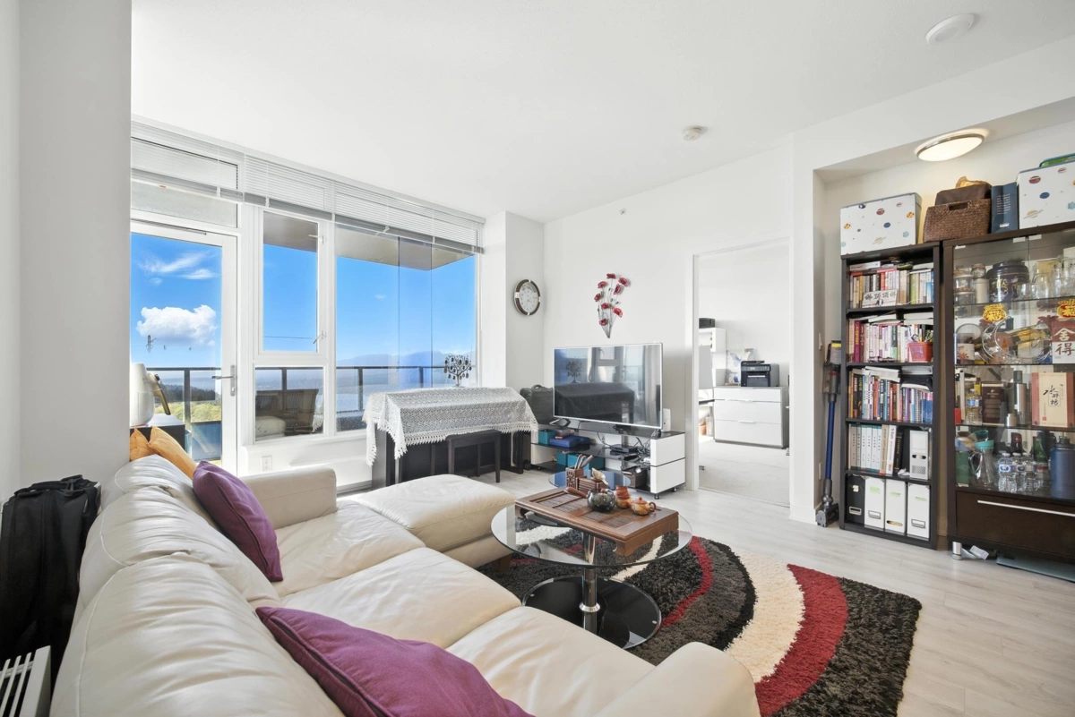 Breakfast Nook Photo of 1106 8850 University Crescent, Burnaby, BC