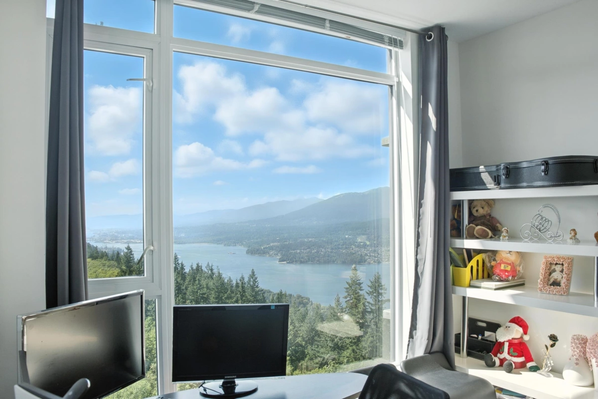 Mudroom Photo of 1106 8850 University Crescent, Burnaby, BC