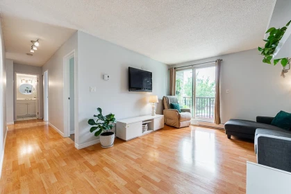 202 1103 Howie Avenue, Coquitlam, BC, Coquitlam — Apartment/Condo for sale
