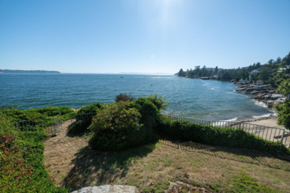 4020 Marine Drive, West Vancouver, BC, West Vancouver — Single Family Residence for sale