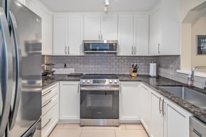 102 8655 Jones Road, Richmond, BC, Richmond — Apartment/Condo for sale