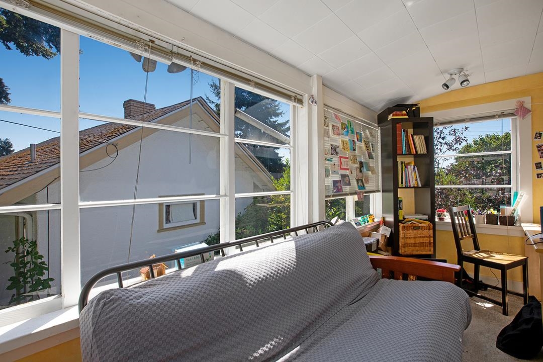 Primary Bedroom Photo of 14683 West Beach Avenue, White Rock, BC