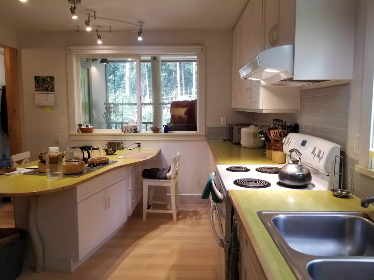Dining Area Photo of 9975 Porlier Pass Road, Galiano Island, BC