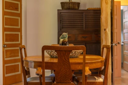Breakfast Nook Photo of 9975 Porlier Pass Road, Galiano Island, BC